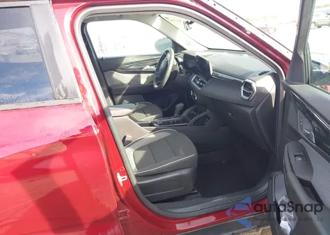 2024 Chevrolet Trailblazer Awd Ls z USA, uszkodzony, nr VIN KL79MNSLXRB076033